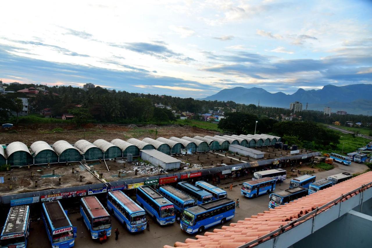 Hotel Kairali Towers Palakkad Exteriér fotografie